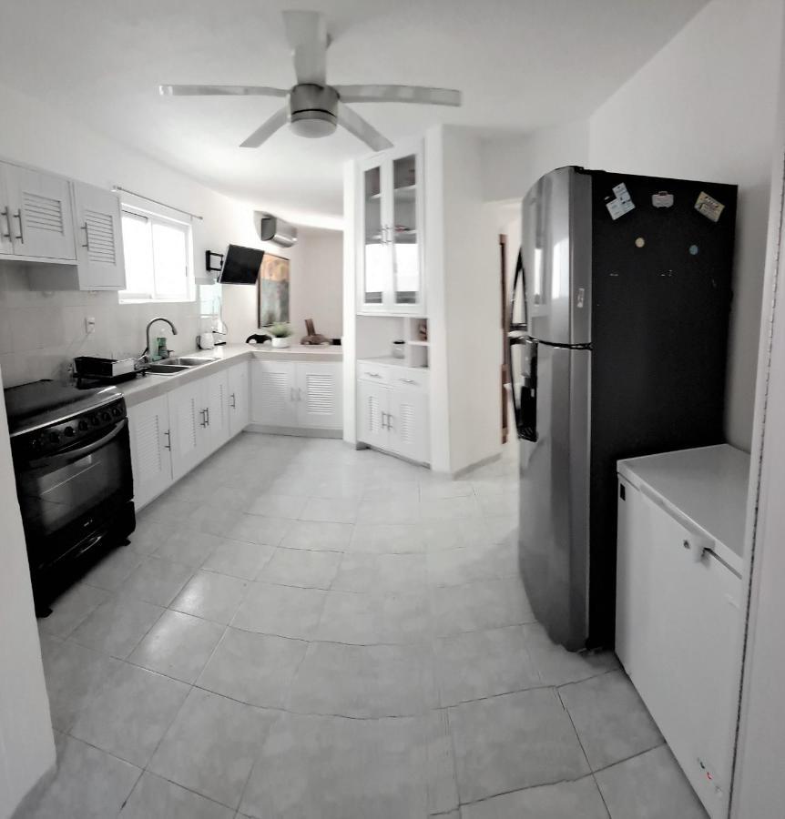 Casa Monik, A Dos Pasos De La Playa Cancún Exterior foto