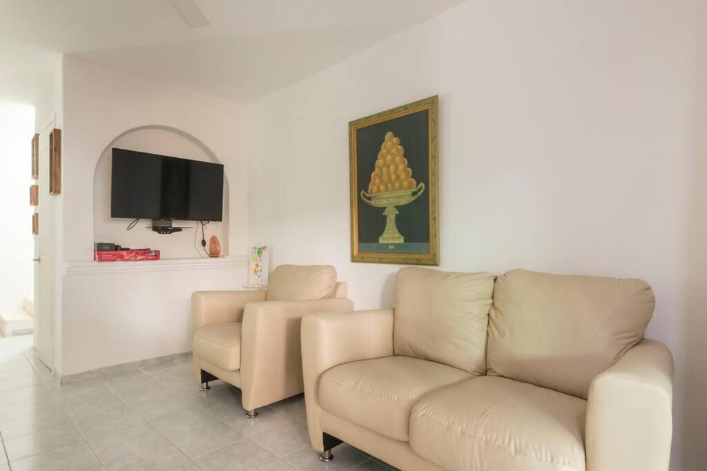 Casa Monik, A Dos Pasos De La Playa Cancún Exterior foto